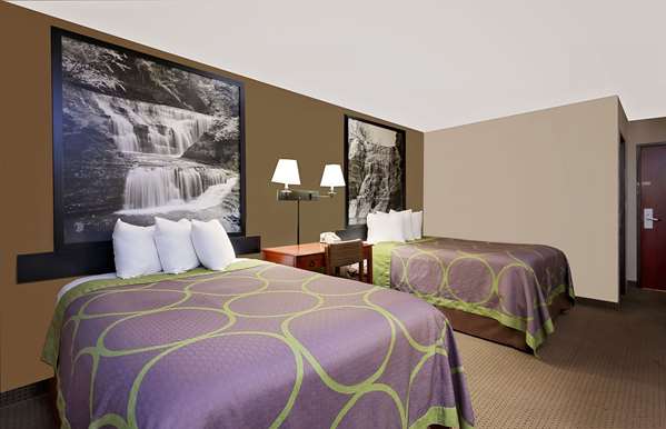  - Super 8 Hotel Ithaca