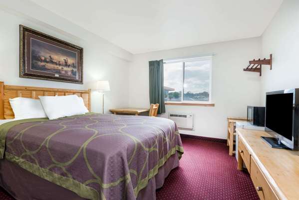  - Super 8 Hotel Powell