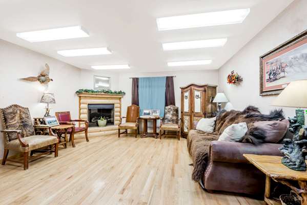  - Super 8 Hotel Powell