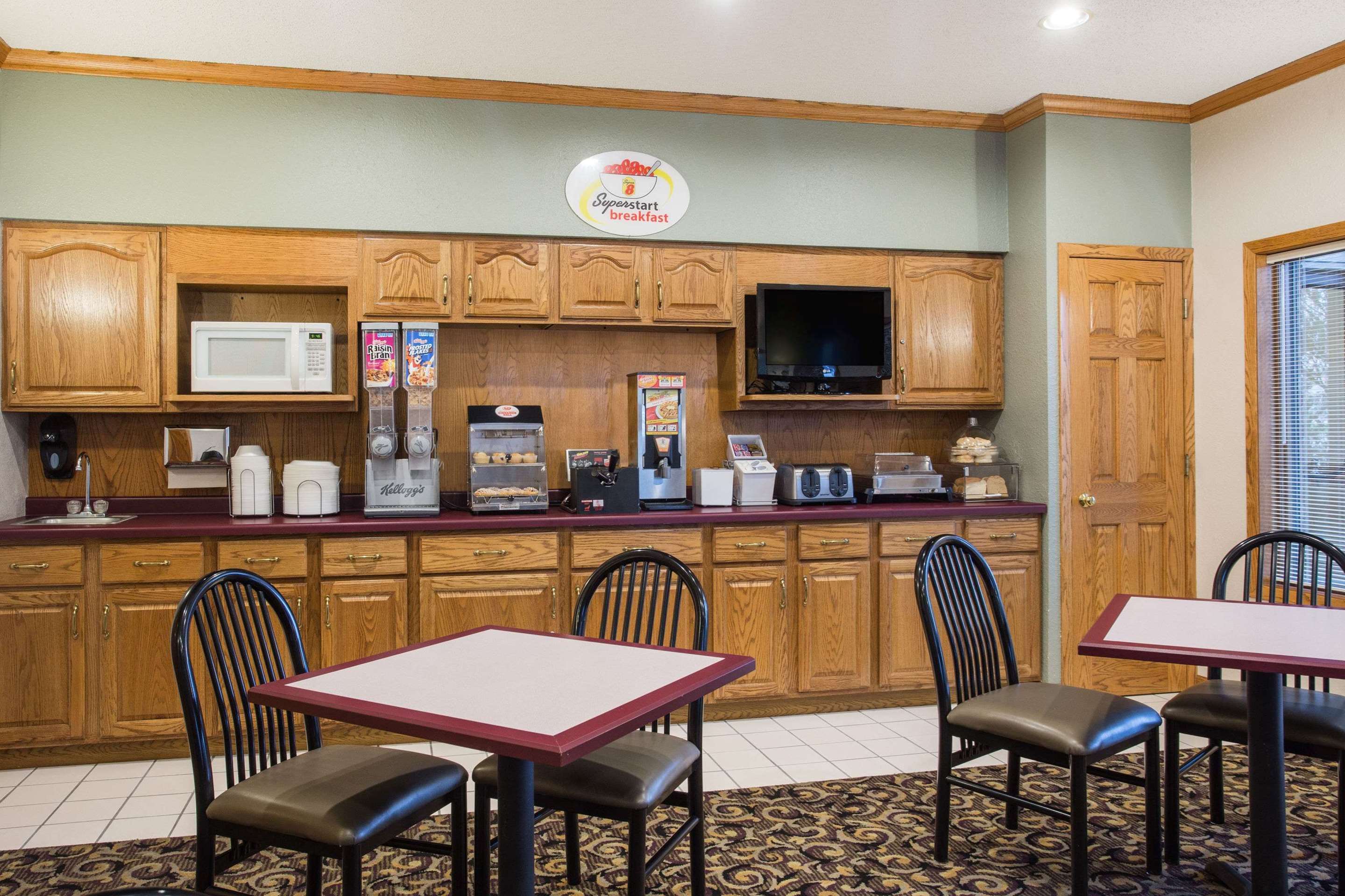 Property amenity | Super 8 by Wyndham Monroe WI