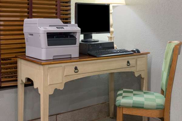 Conference Area - Super 8 Hotel Wisconsin Dells - I-90 & I-94, Exit 87