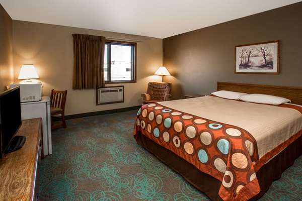  - Super 8 Hotel Hartford