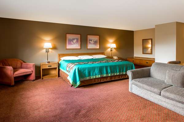  - Super 8 Hotel Hartford