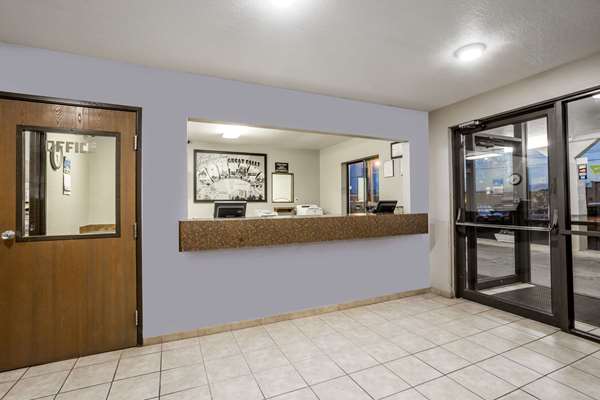  - Super 8 Hotel Great Falls Downtown