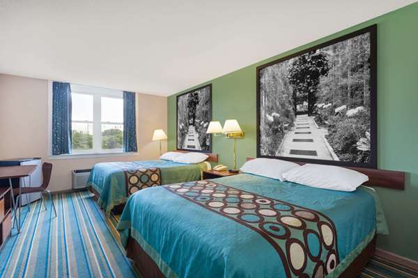  - Super 8 Hotel Hershey Area Harrisburg - I-283, Exit 2