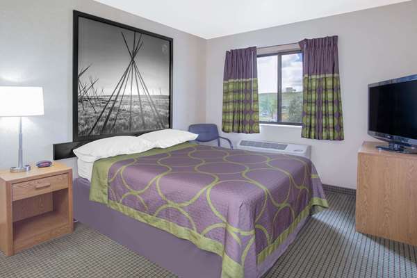 Suite - Super 8 Hotel Havre