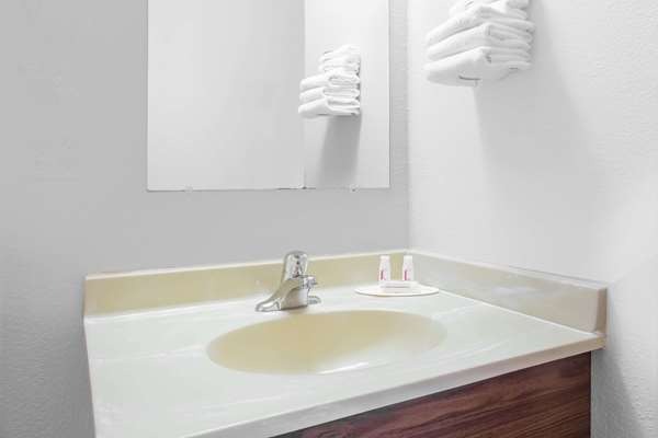  - Super 8 Hotel Havre