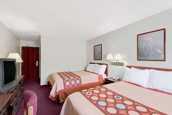  - Super 8 Hotel Waynesburg - I-79, Exit 14
