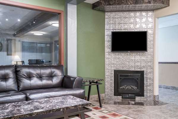  - Super 8 Hotel Rice Lake