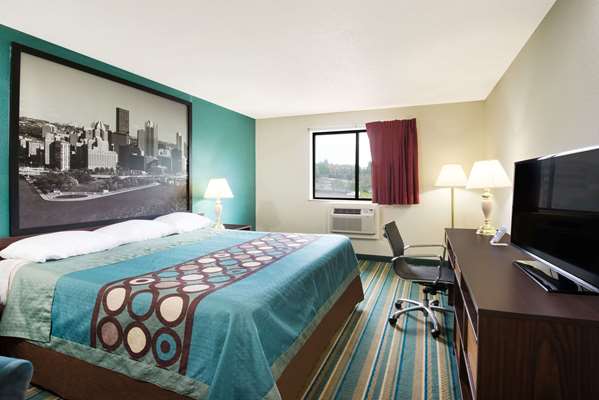  - Super 8 Hotel Pittsburgh Airport Moon Township