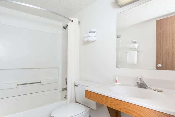  - Super 8 Hotel Front Royal