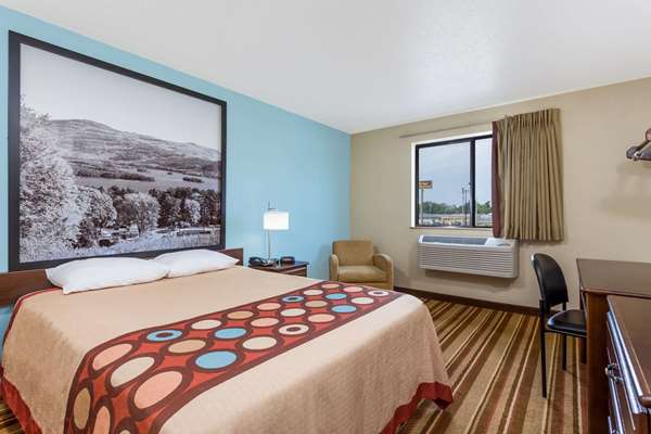  - Super 8 Hotel Danville