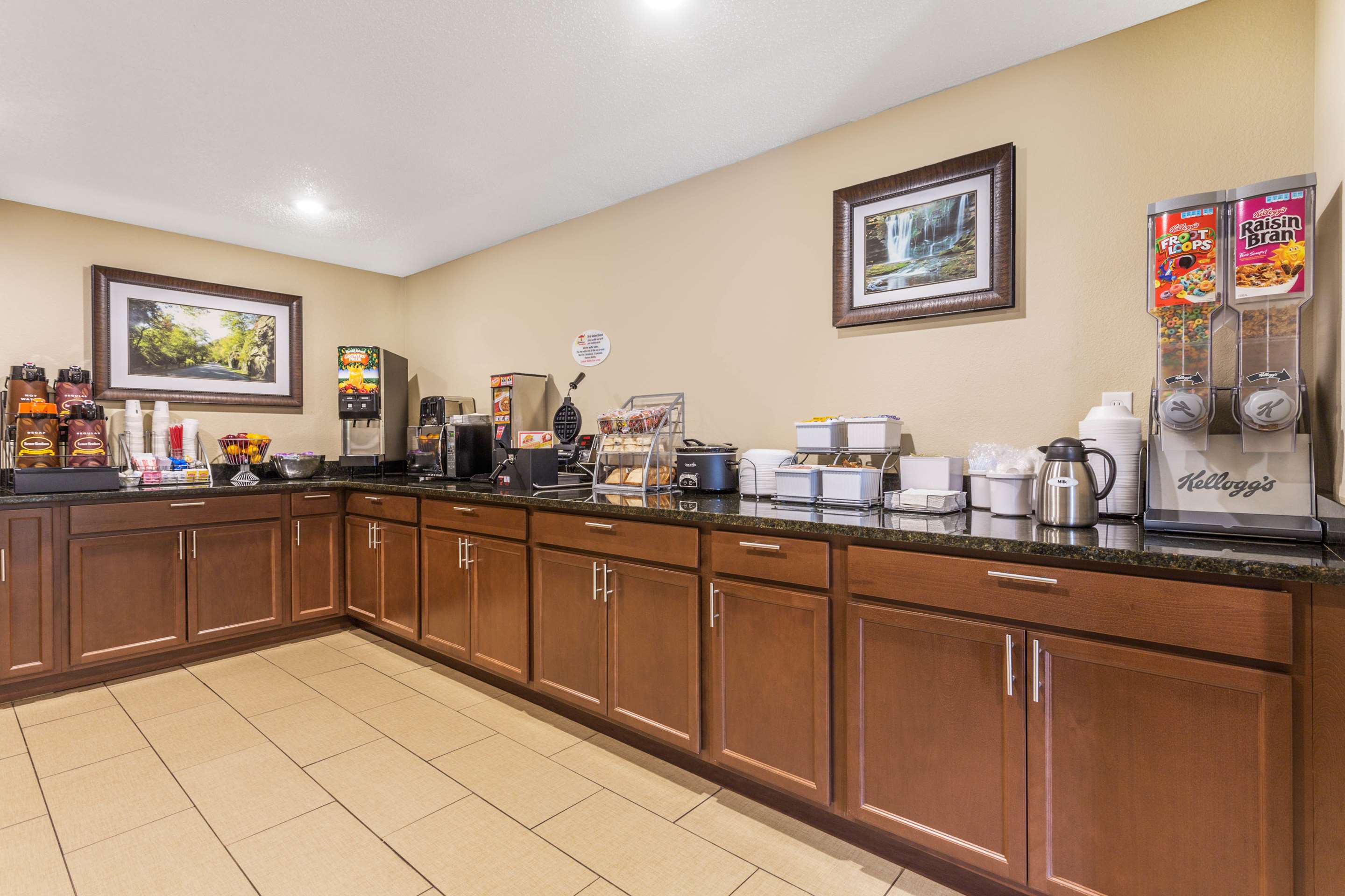 Property amenity | Super 8 by Wyndham Weston WV