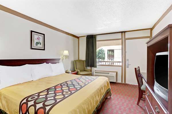  - Super 8 Motel Historic Area Williamsburg