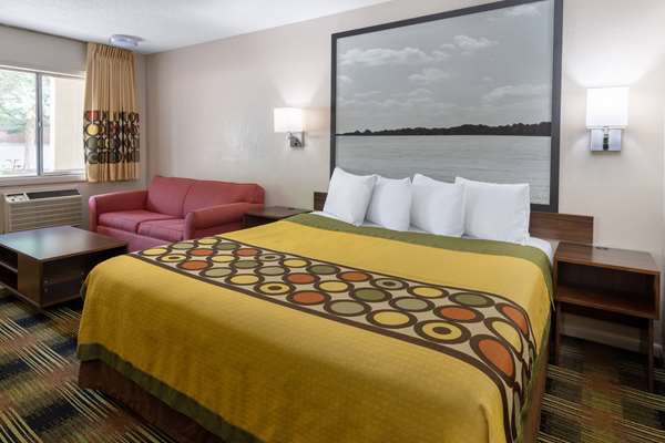  - Super 8 Motel Historic Area Williamsburg