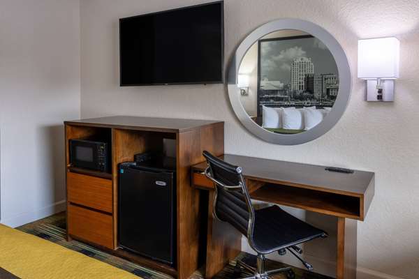  - Super 8 Motel Historic Area Williamsburg