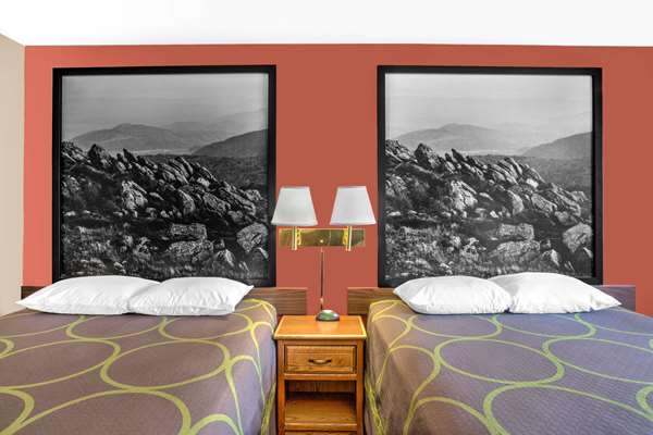  - Super 8 Hotel Blackburg Area Christiansburg