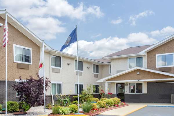 Exterior view - Super 8 Hotel South Boston