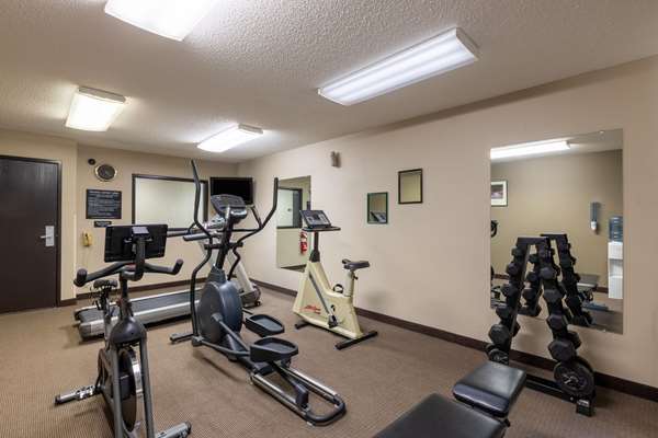 Fitness/ Exercise Room - Super 8 Hotel O'Neill