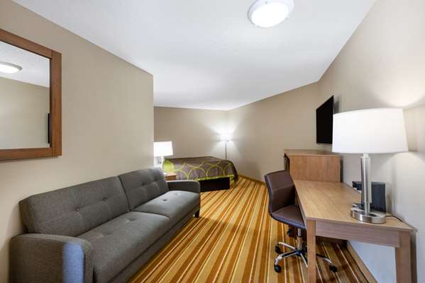 Suite - Super 8 Hotel O'Neill