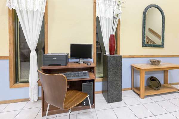 Conference Area - Super 8 Hotel Norfolk