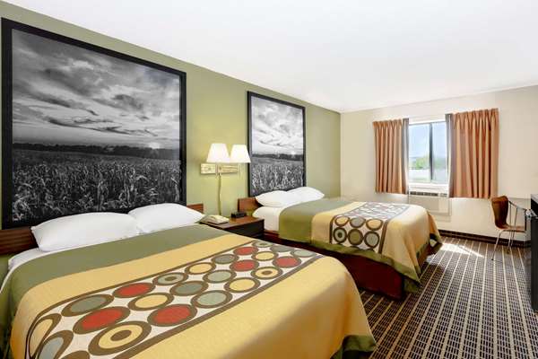  - Super 8 Hotel Norfolk