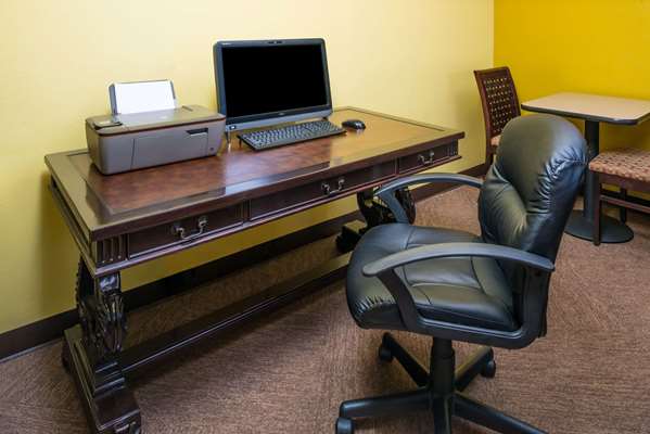 Conference Area - Super 8 Hotel West Lincoln