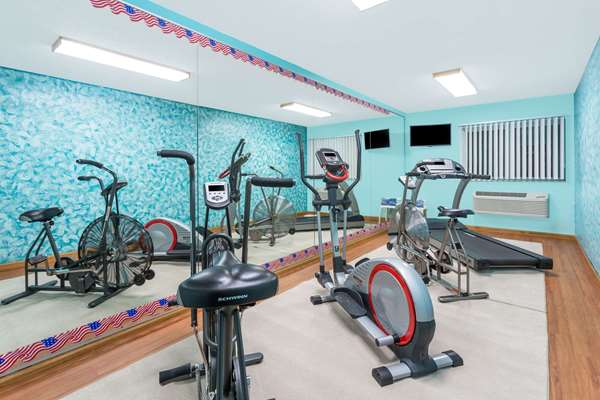 Fitness/ Exercise Room - Super 8 Hotel Ogallala - I-80, Exit 126