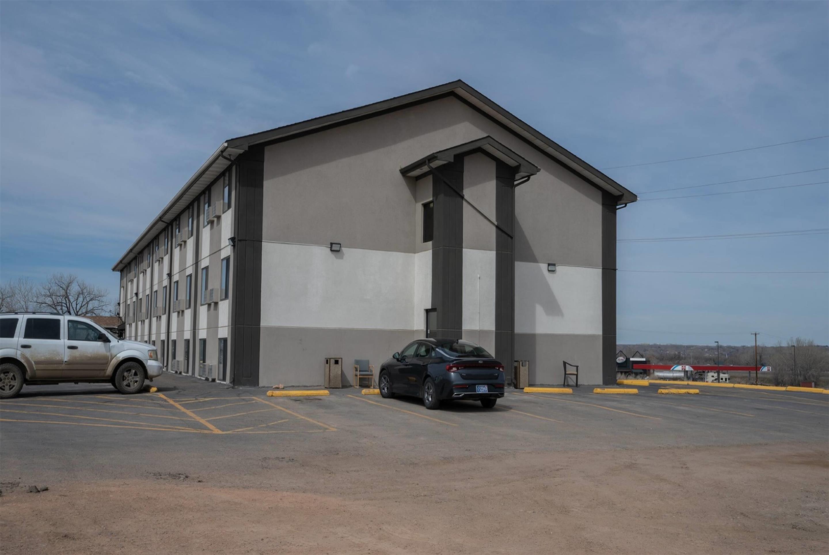 Exterior | Super 8 by Wyndham Miles City