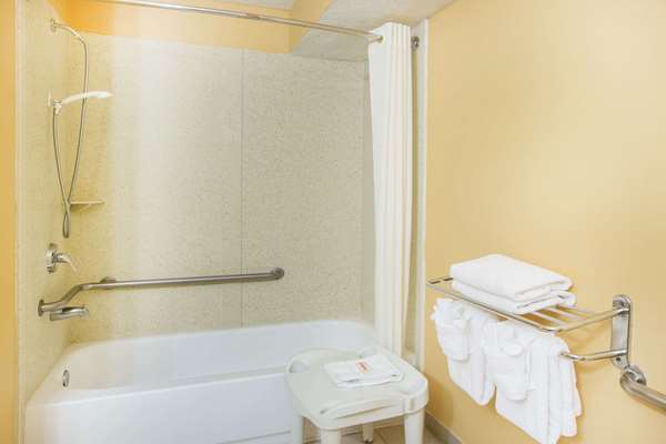  - Super 8 Hotel Market Common Area Myrtle Beach