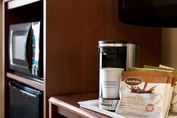  - Super 8 Motel Columbus - I-90, Exit 408