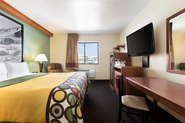  - Super 8 Motel Columbus - I-90, Exit 408