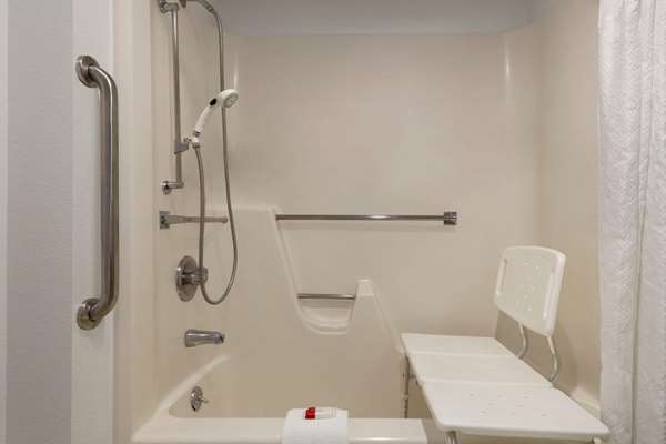  - Super 8 Motel Columbus - I-90, Exit 408