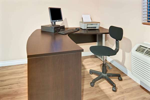 Conference Area - Super 8 Hotel West Spokane - I-90, Exit 272