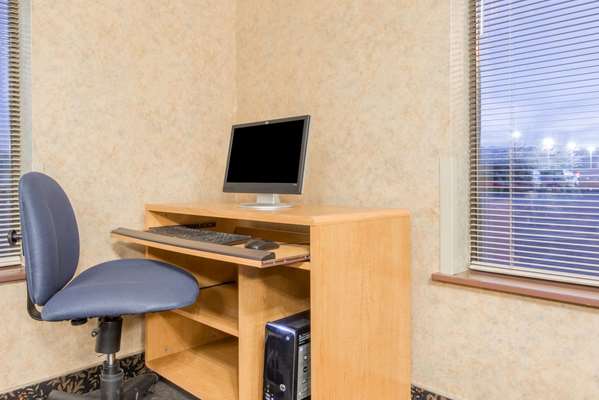 Conference Area - Super 8 Hotel Brooks Street Missoula