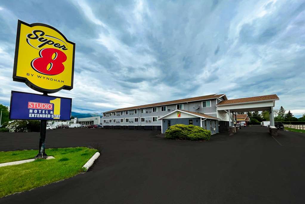Super 8 Missoula/Brooks Street