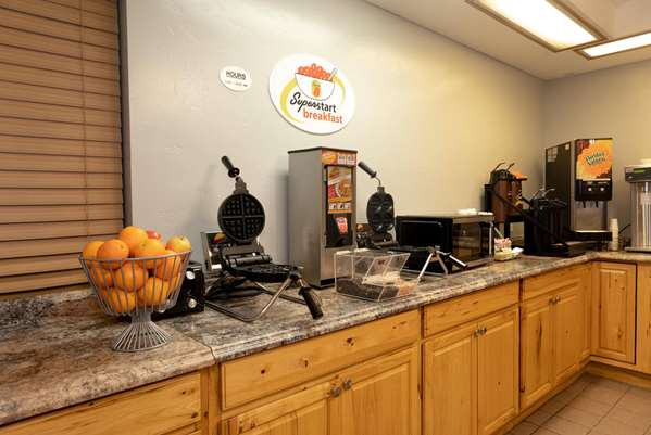  - Super 8 Hotel Brooks Street Missoula