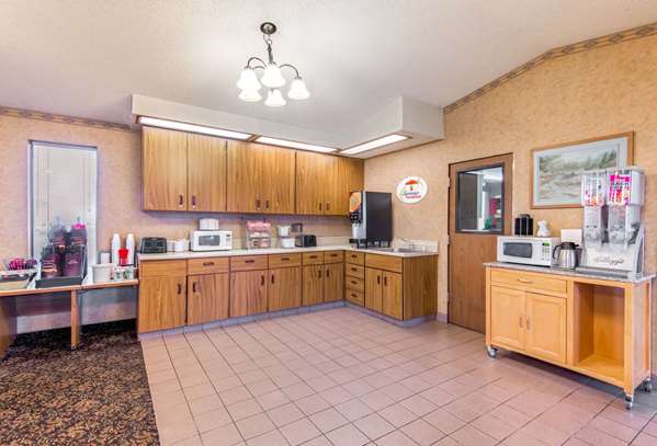  - Super 8 Hotel Brooks Street Missoula