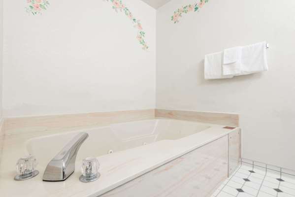  - Super 8 Hotel Reserve Missoula - I-90, Exit 101