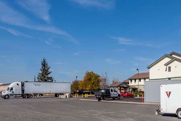 Exterior view - Super 8 Hotel Yakima Area Union Gap - I-82, Exit 36