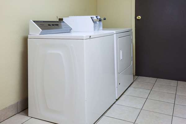 Amenities - Super 8 Hotel Sulphur