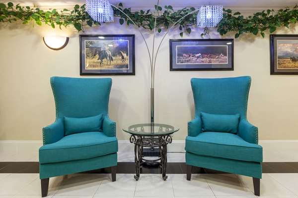  - Super 8 Hotel Sulphur