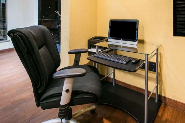 Conference Area - Super 8 Hotel West Oklahoma City - I-40, Exit 145