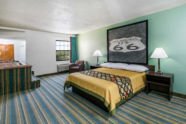 Suite - Super 8 Hotel Sapulpa