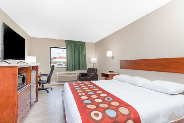  - Super 8 Hotel Owensboro