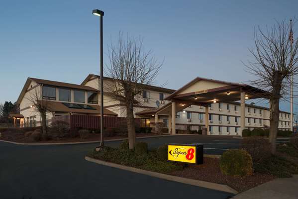 Exterior view - Super 8 Hotel Walla Walla