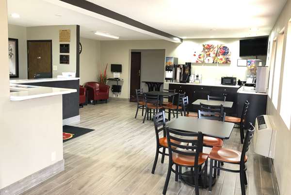 Restaurant - Super 8 Hotel Natchitoches