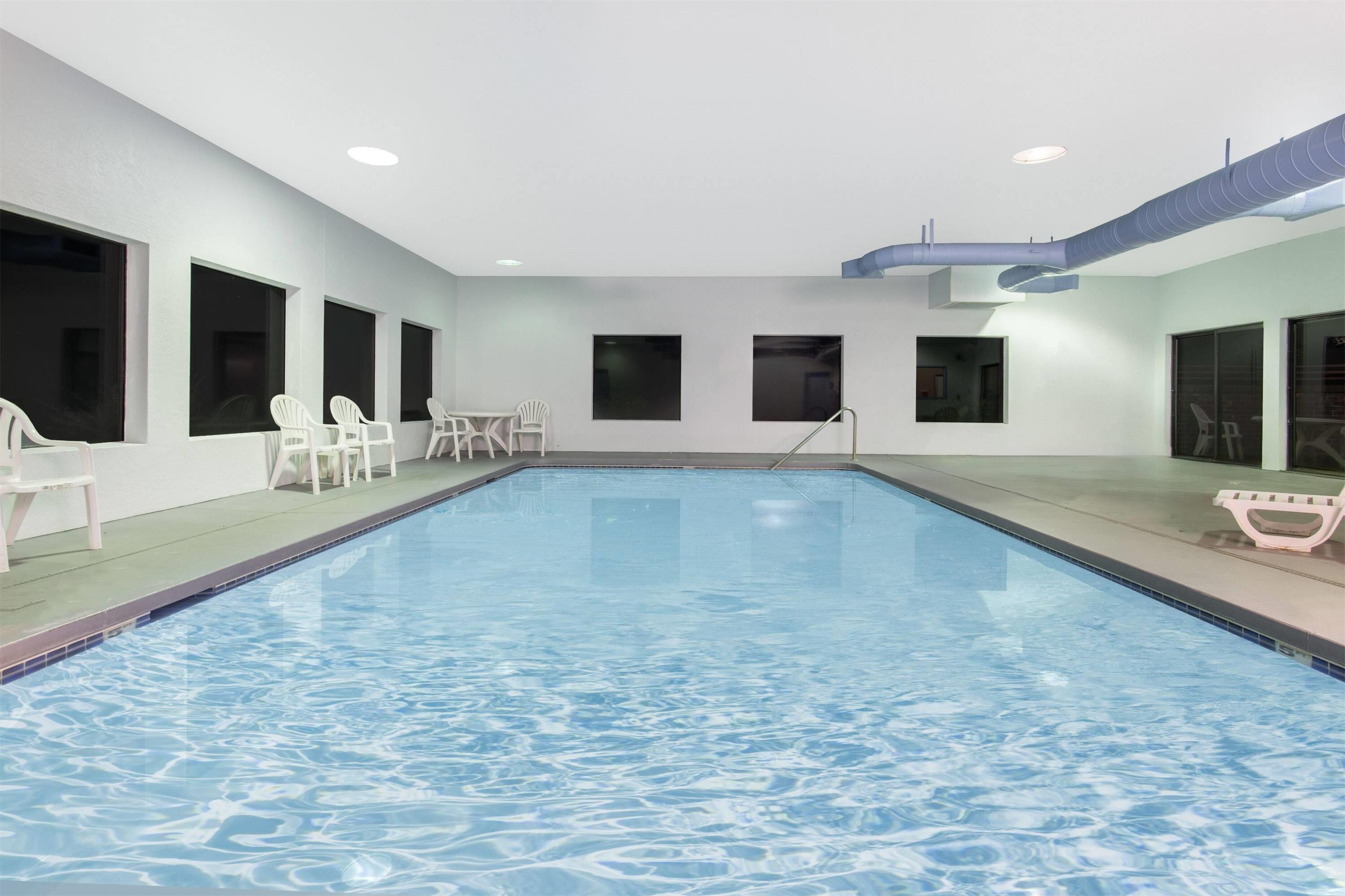 Pool | Super 8 by Wyndham Lacey Olympia Area