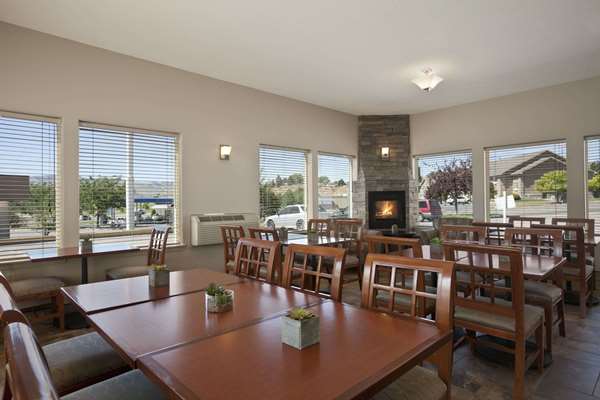  - Super 8 Hotel Pocatello - I-15, Exit 71