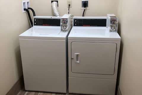 Amenities - Travelodge La Porte